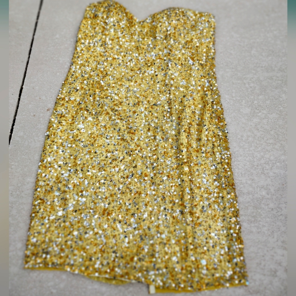 Camilla La Vie vibrant jewel embellished mini dress - Picture 10 of 12